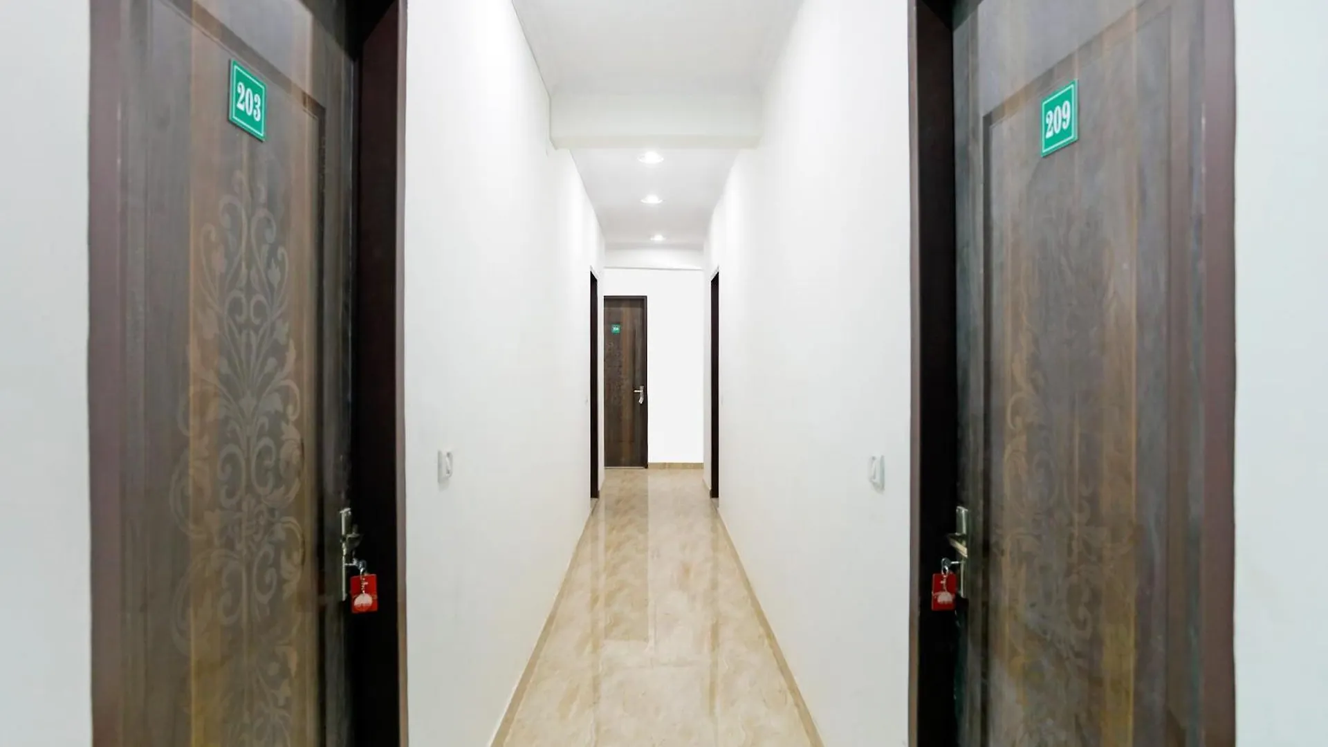 Hotel O Welcome Residency Gurgaon India